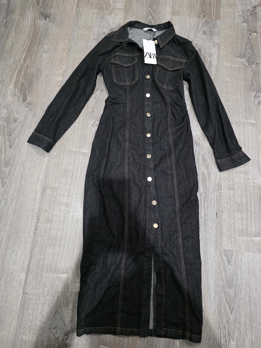 NEW.ZARA.Button-Front Long Sleeve Midi Dress in Dark Gray - Picture 5 of 8